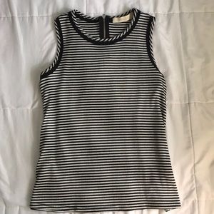 Black and white summer tank top.